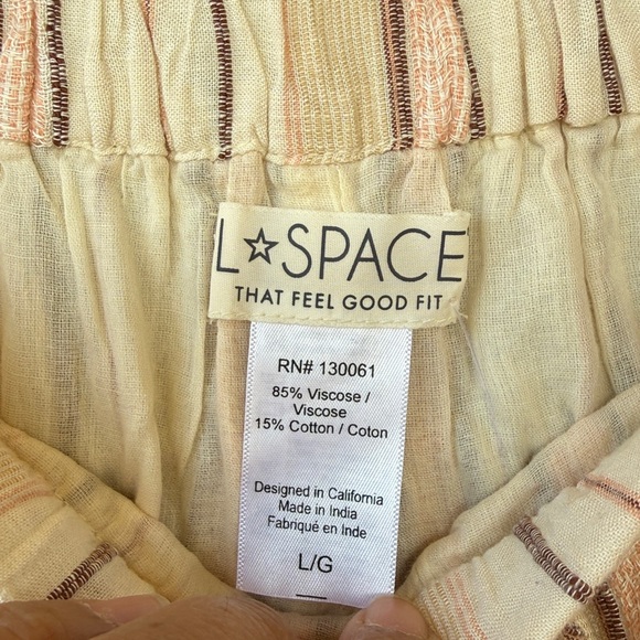 L*Space Shorts Size Large - Picture 2 of 3